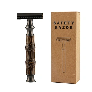 D671 Bamboo Safety Razor